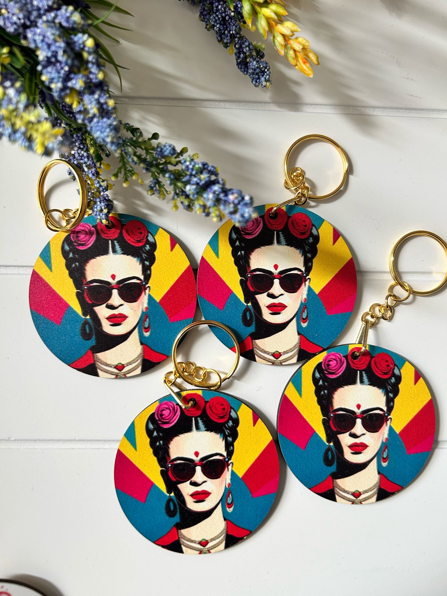 Anne-Kadın-Kız Pop Art  Temalı Ahşap Anahtarlık