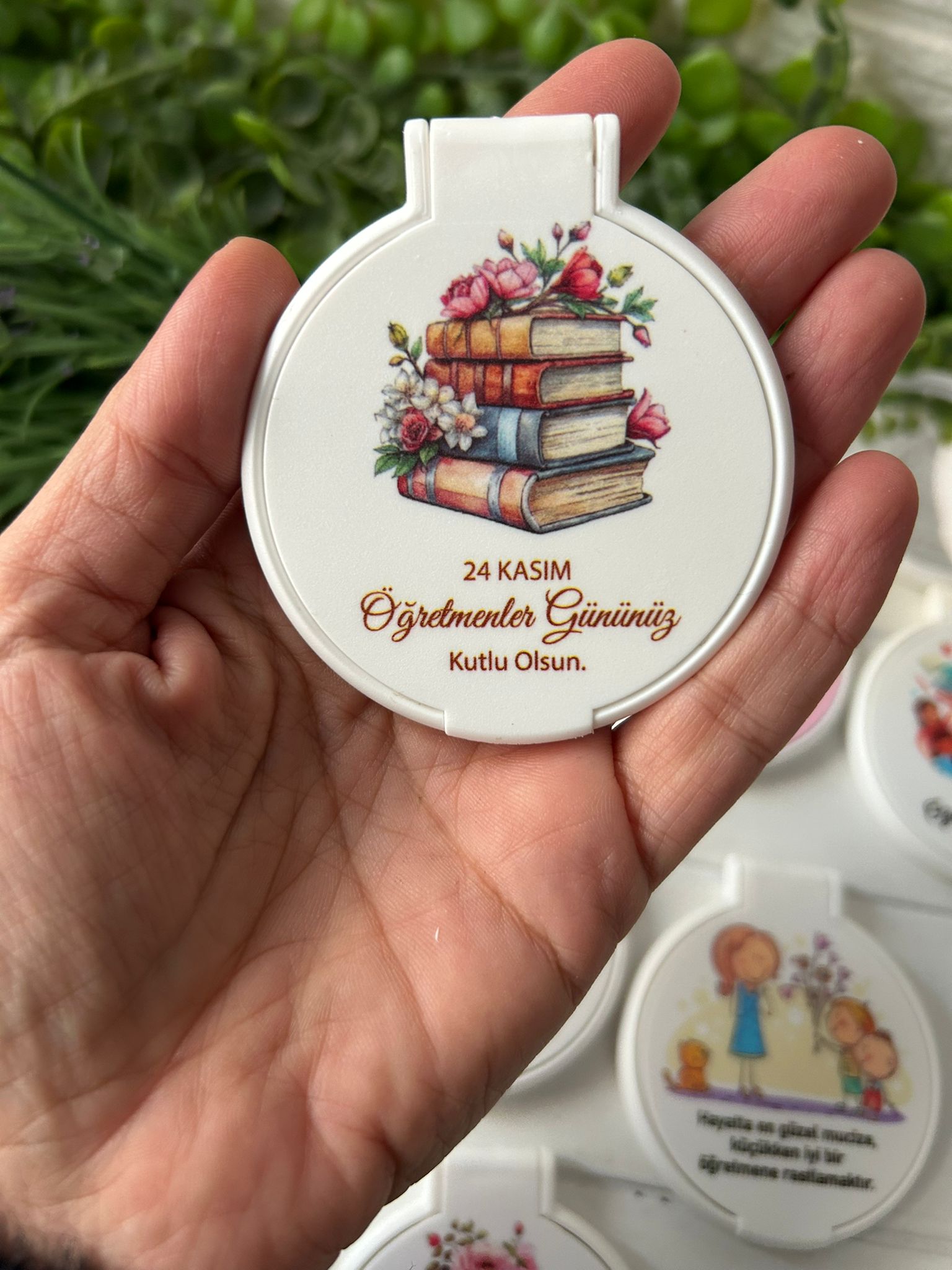 Öğretmenler Günü   Temalı Yuvarlak Pleksi Ayna