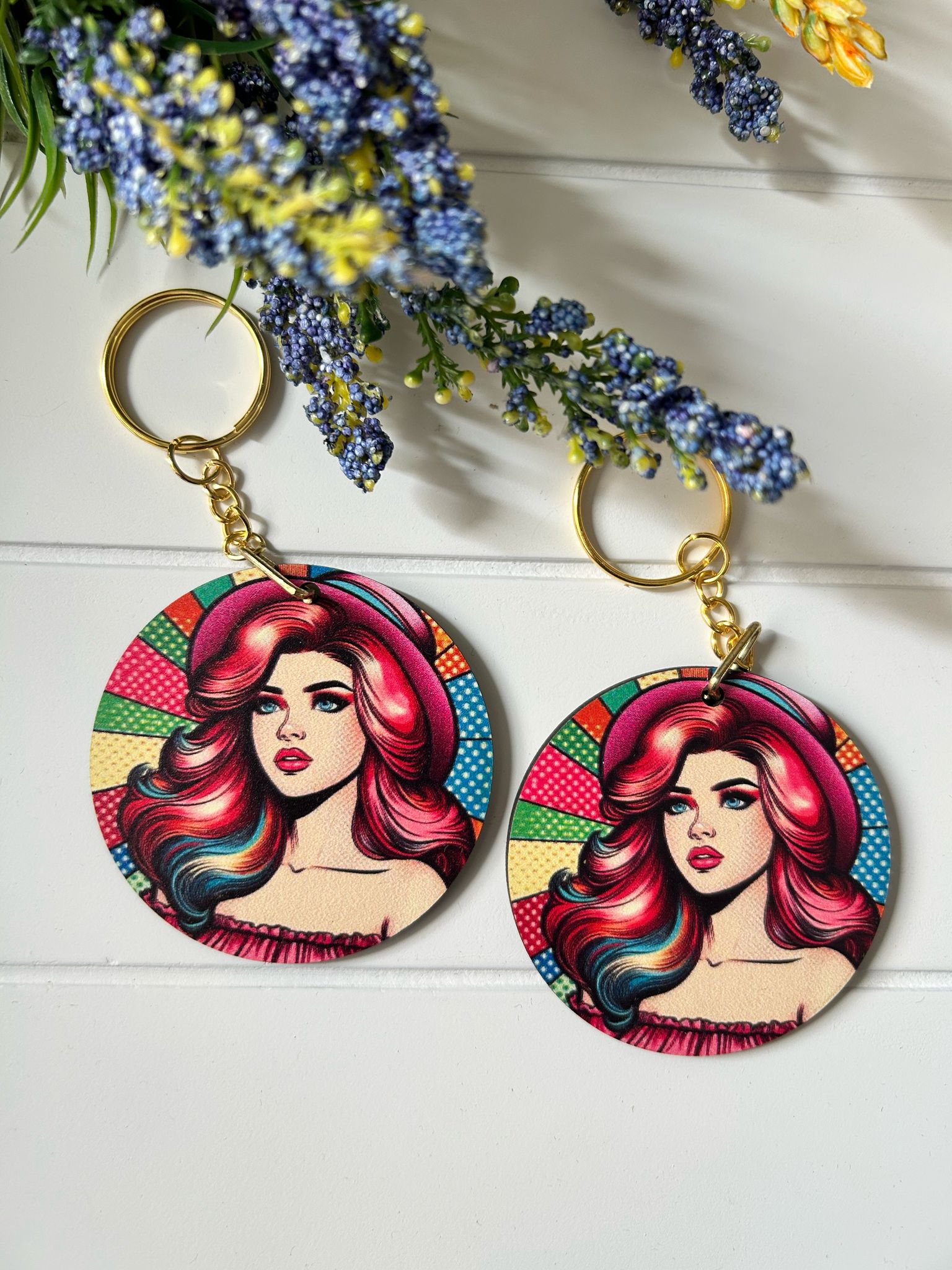 Anne-Kadın-Kız Pop Art  Temalı Ahşap Anahtarlık