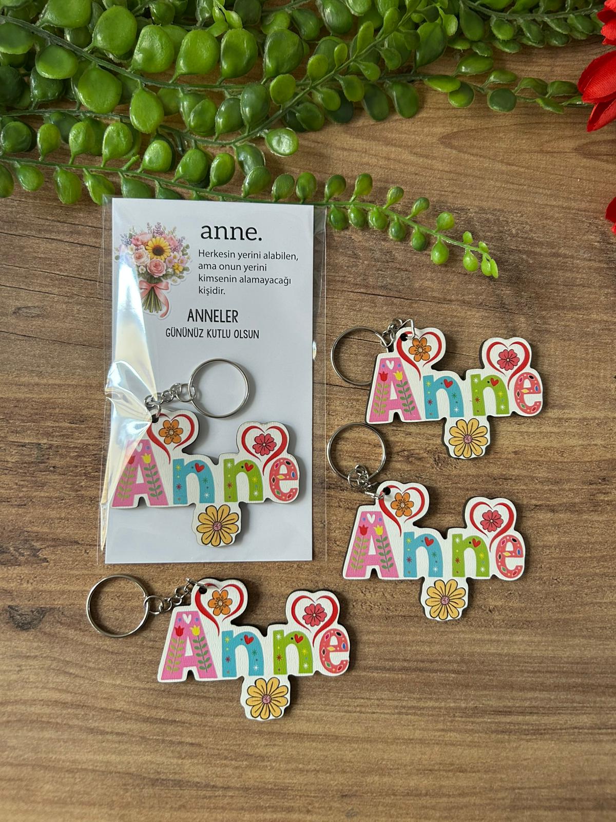 Anneye Özel Ahşap Anahtarlık