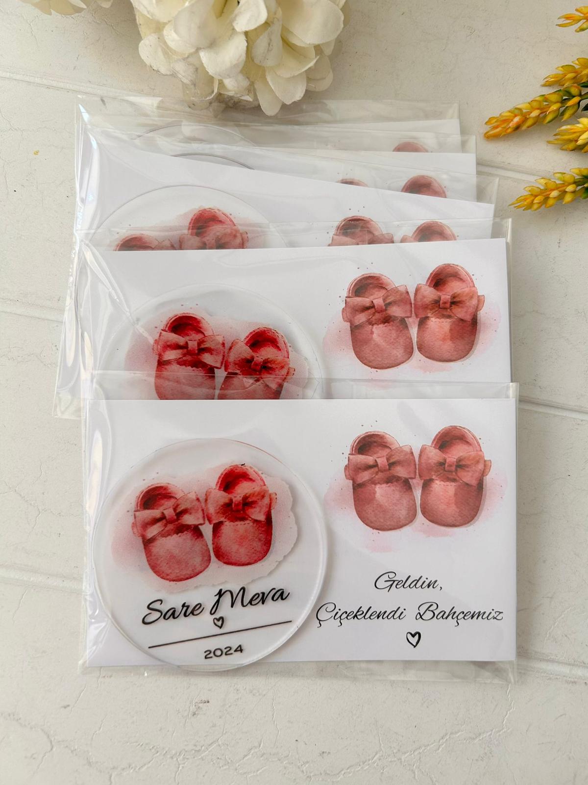 Bebek Pabucu Pleksi Magnet
