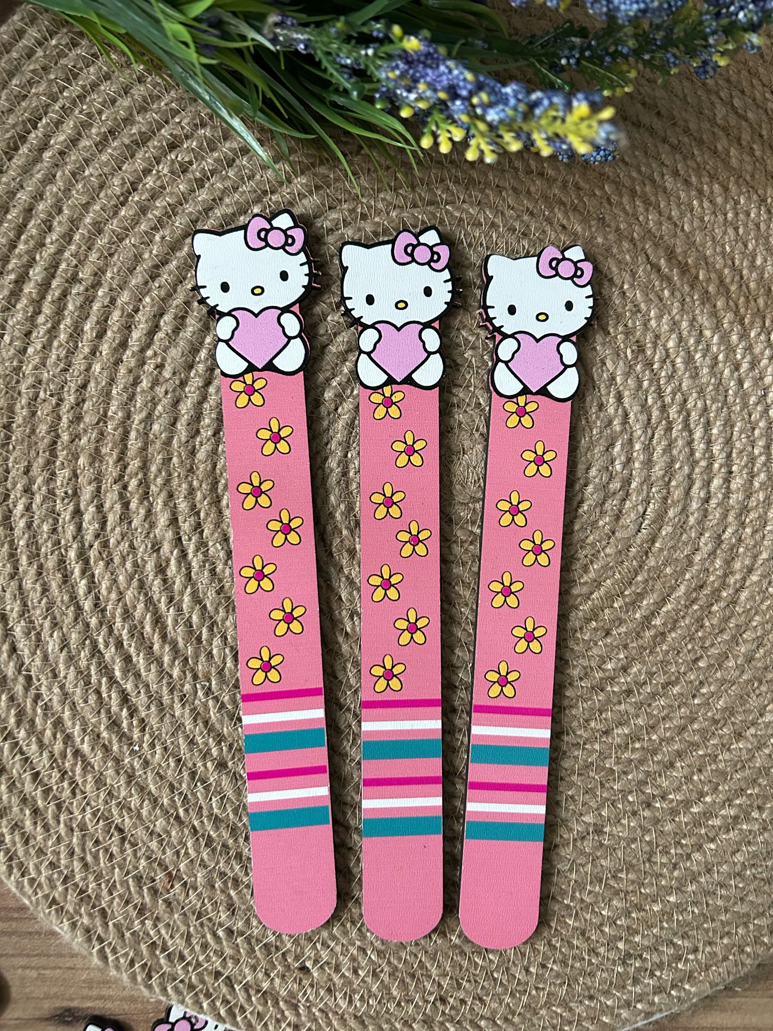 Ahşap Kitap Ayraçları -Hello Kitty Temalı