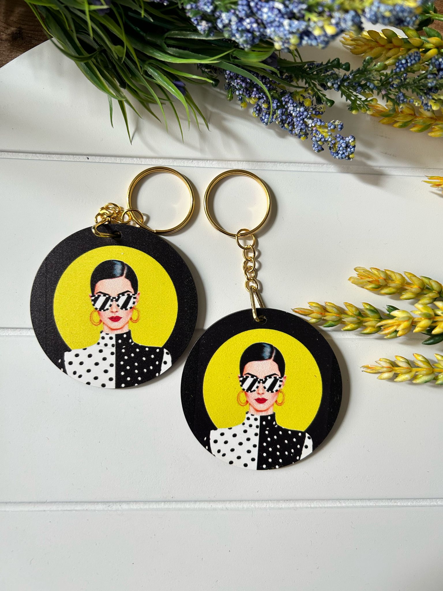 Anne-Kadın-Kız Pop Art  Temalı Ahşap Anahtarlık
