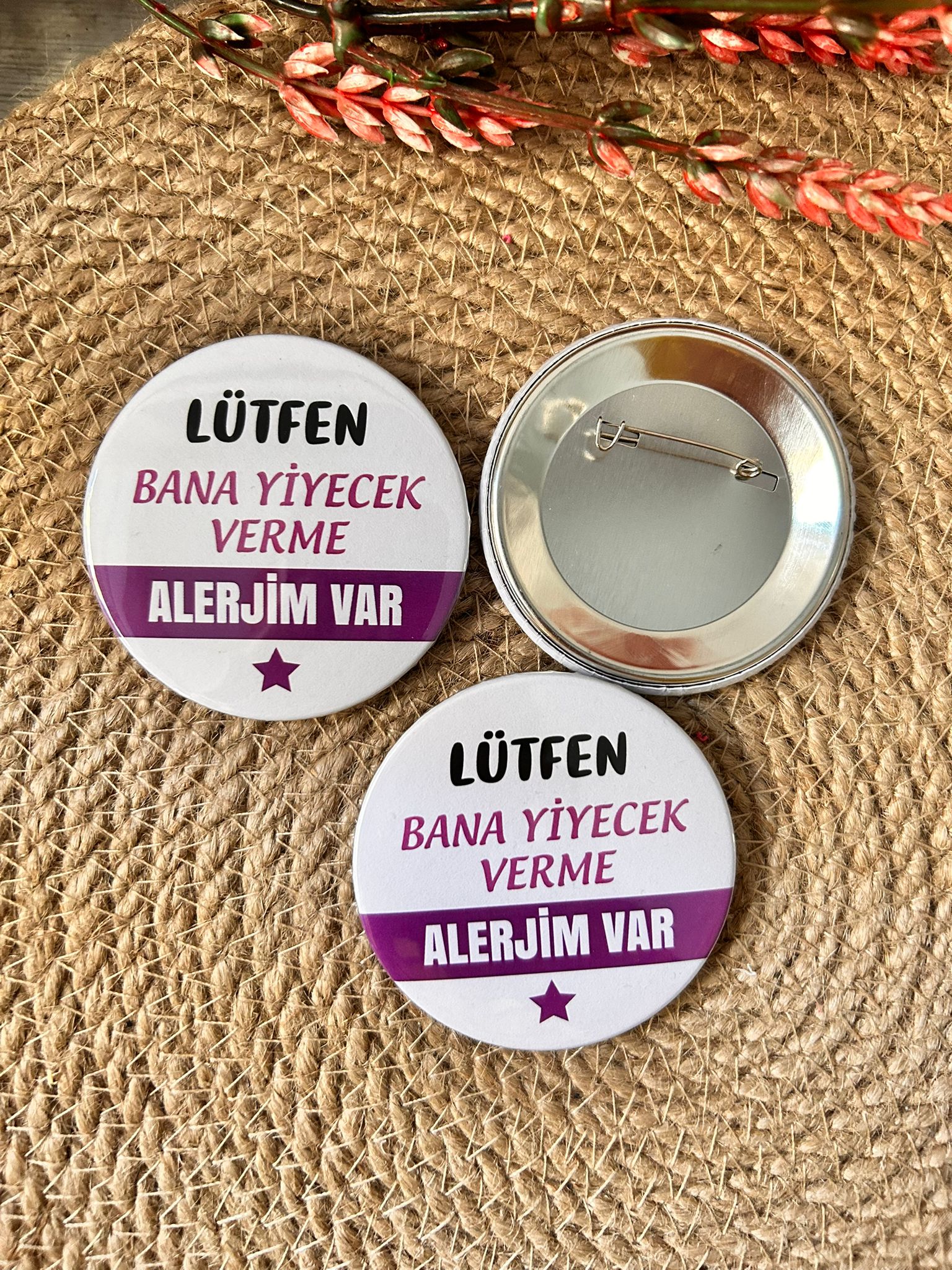 ALERJİM VAR TEMALI  İĞNELİ ROZET