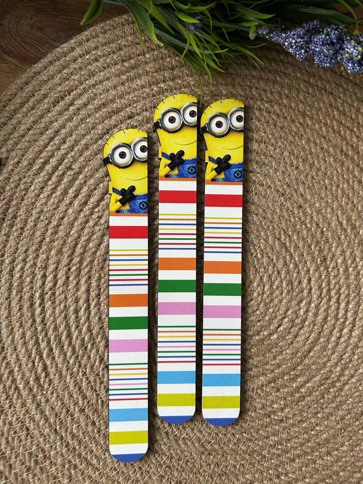 Ahşap Kitap Ayraçları -Minions Temalı