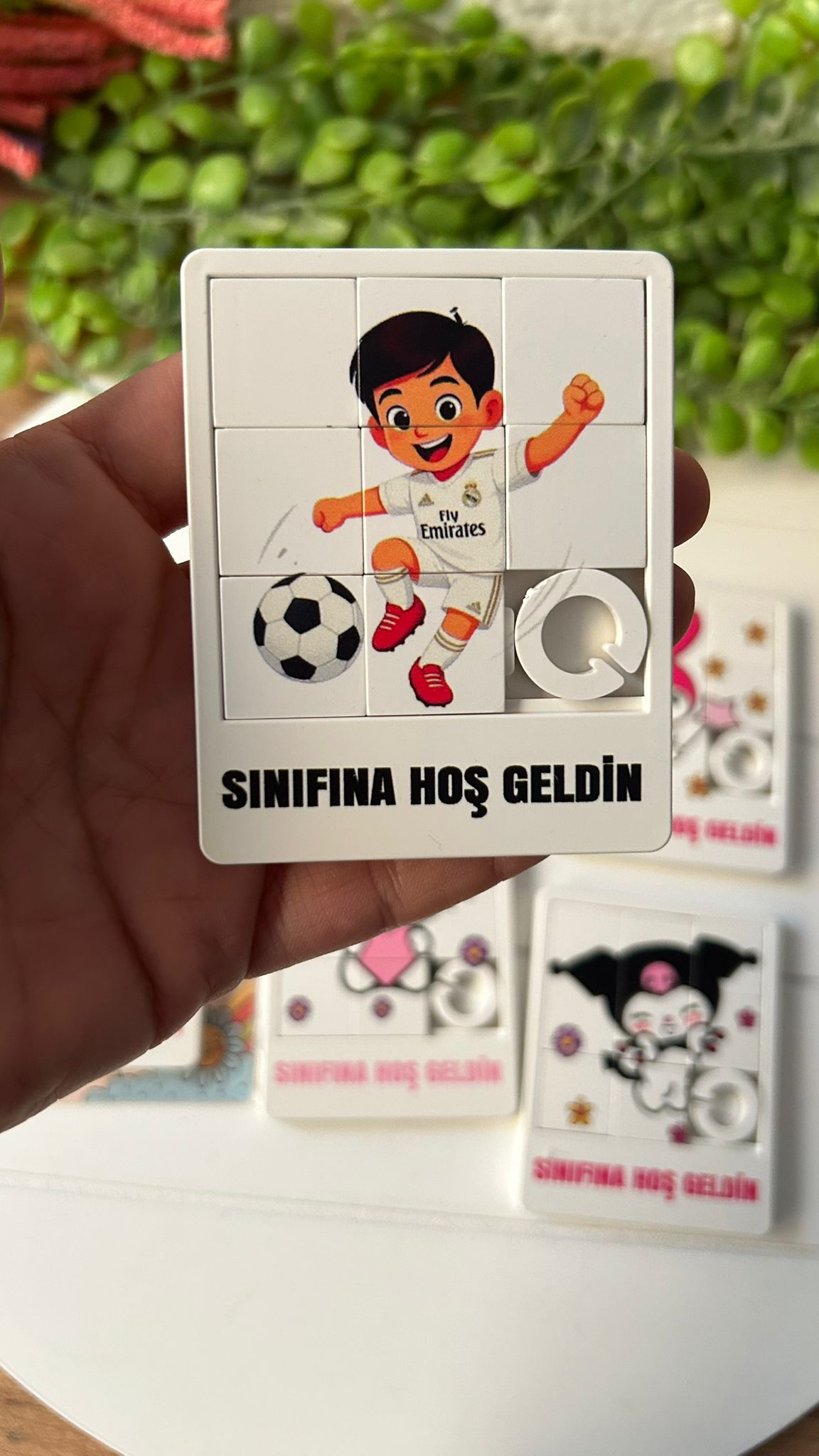 Okul-Öğrenci-Tatil Temalu Puzzle