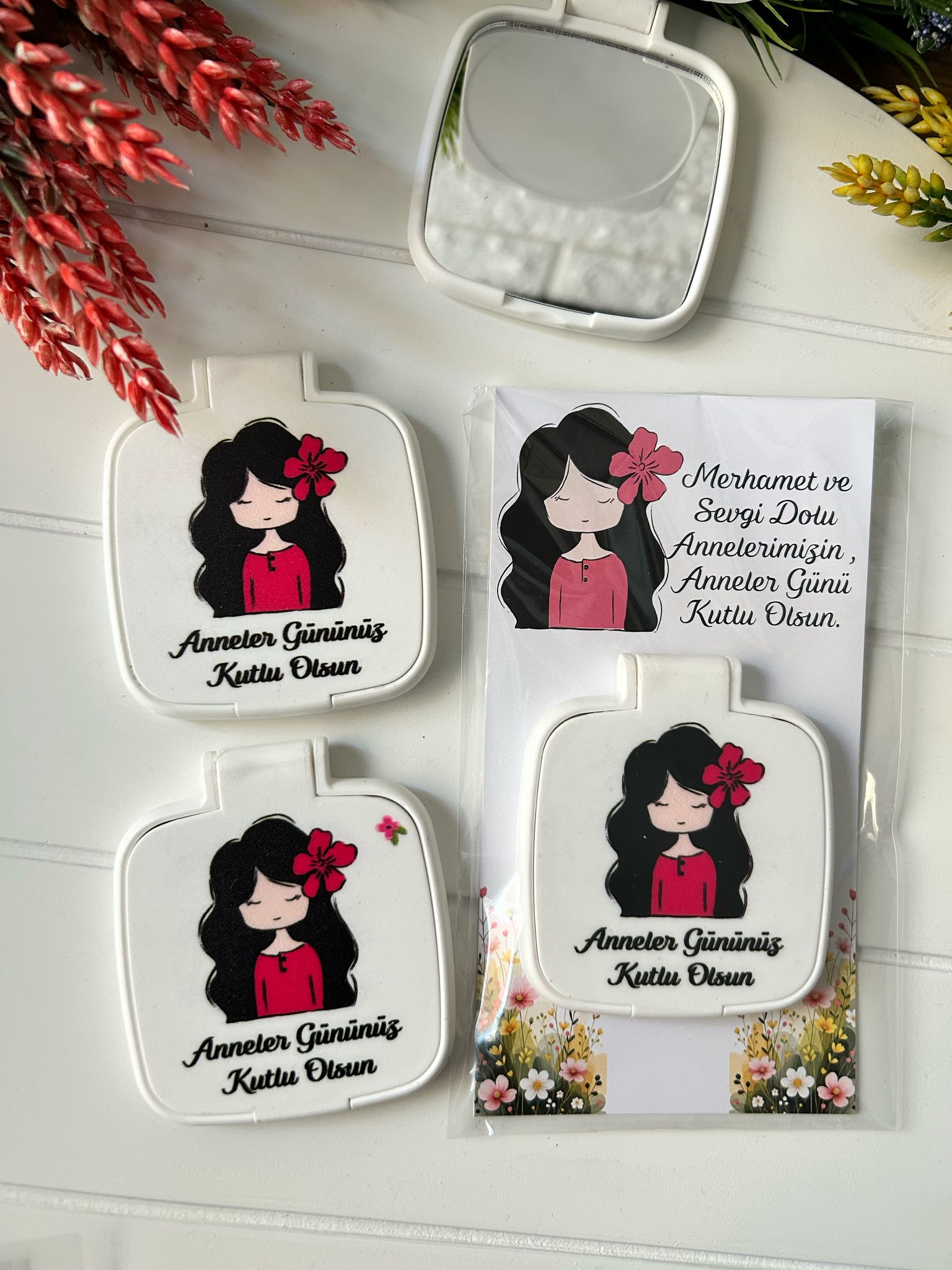 Anneler Günü -Kadın Temalı Kare Ayna
