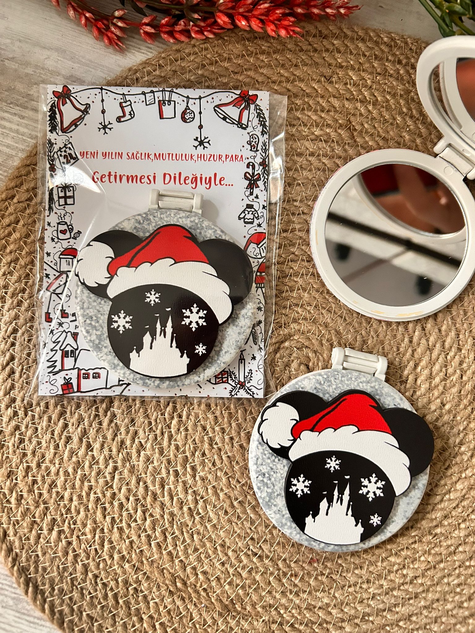Ahşap Figürlü Ayna Mickey