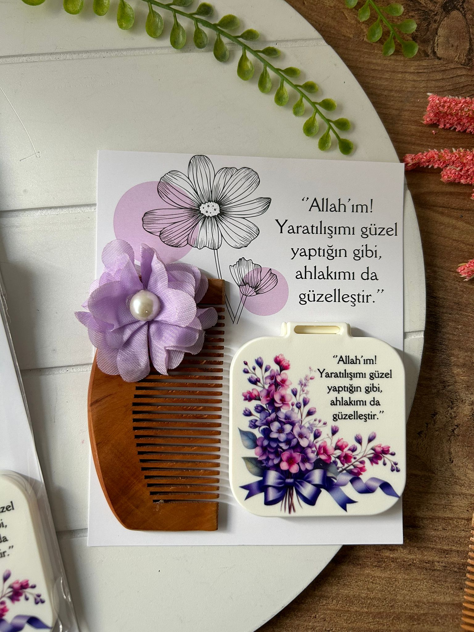 AYNA+AHŞAP TARAK SET -İSLAMİ HEDİYELİK