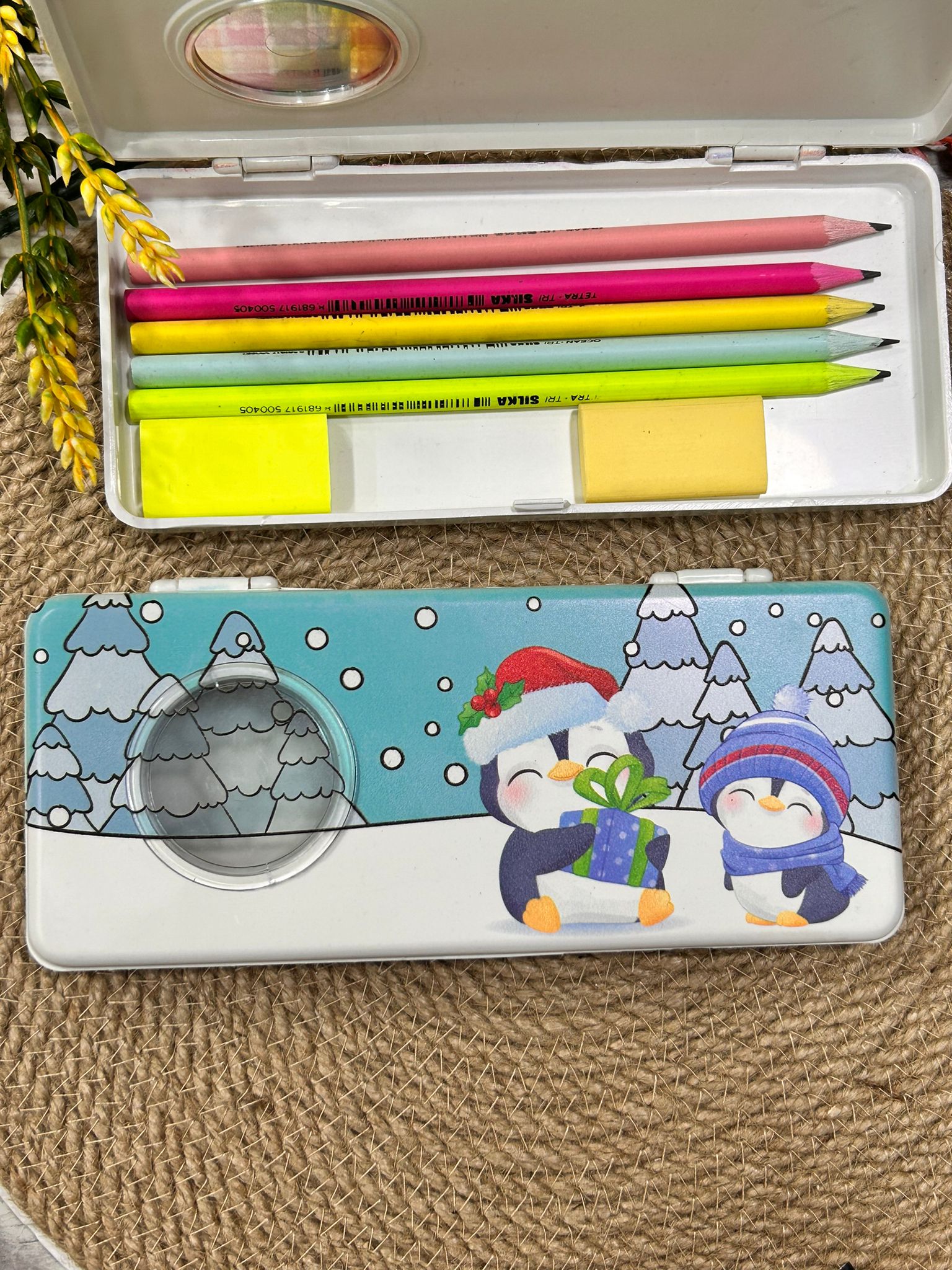 NOEL-YENİ YIL TEMALI PLASTİK KALEMLİK