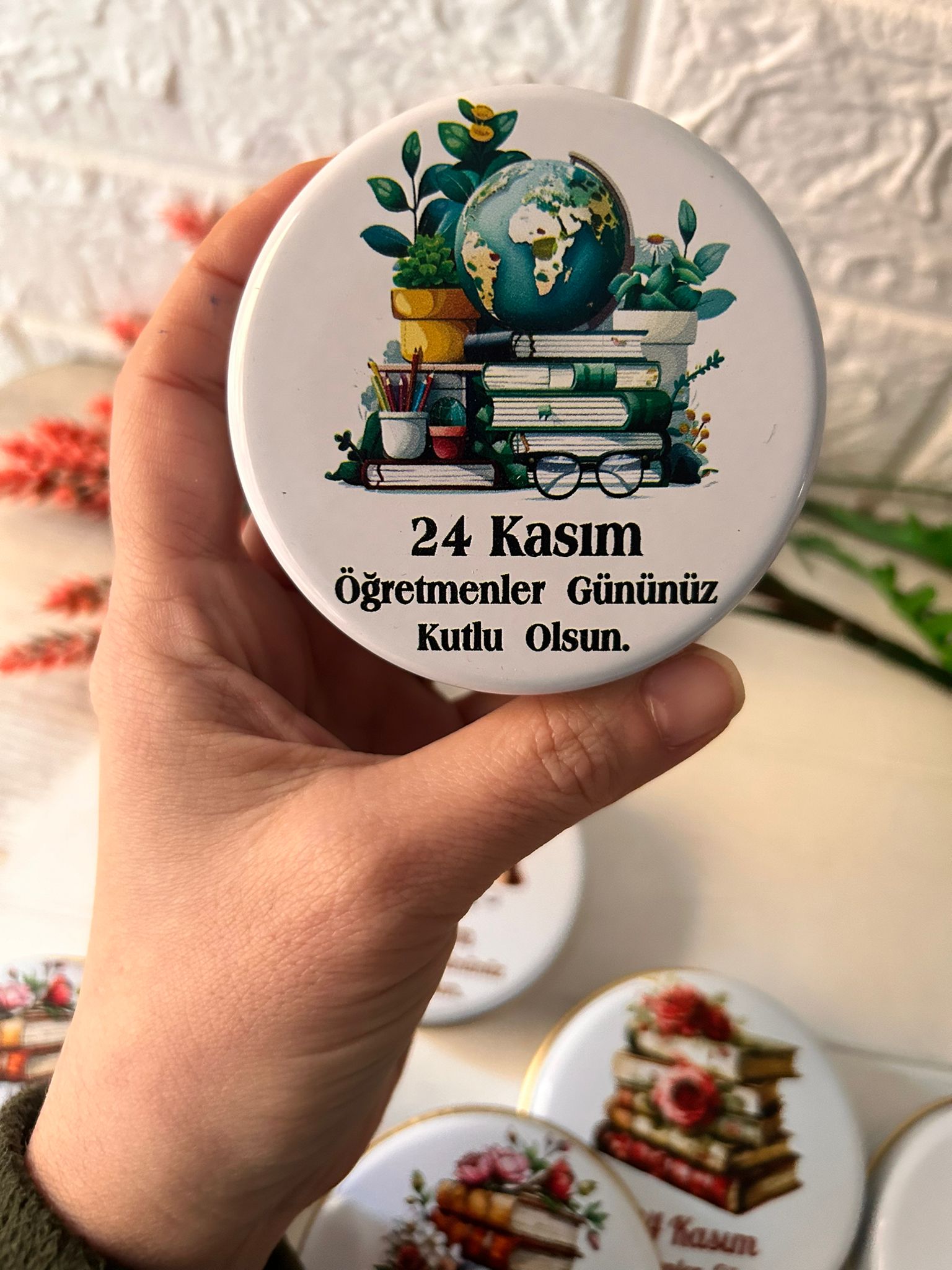 Öğretmenler Günü  Mumlu  Mini Metal Kutu