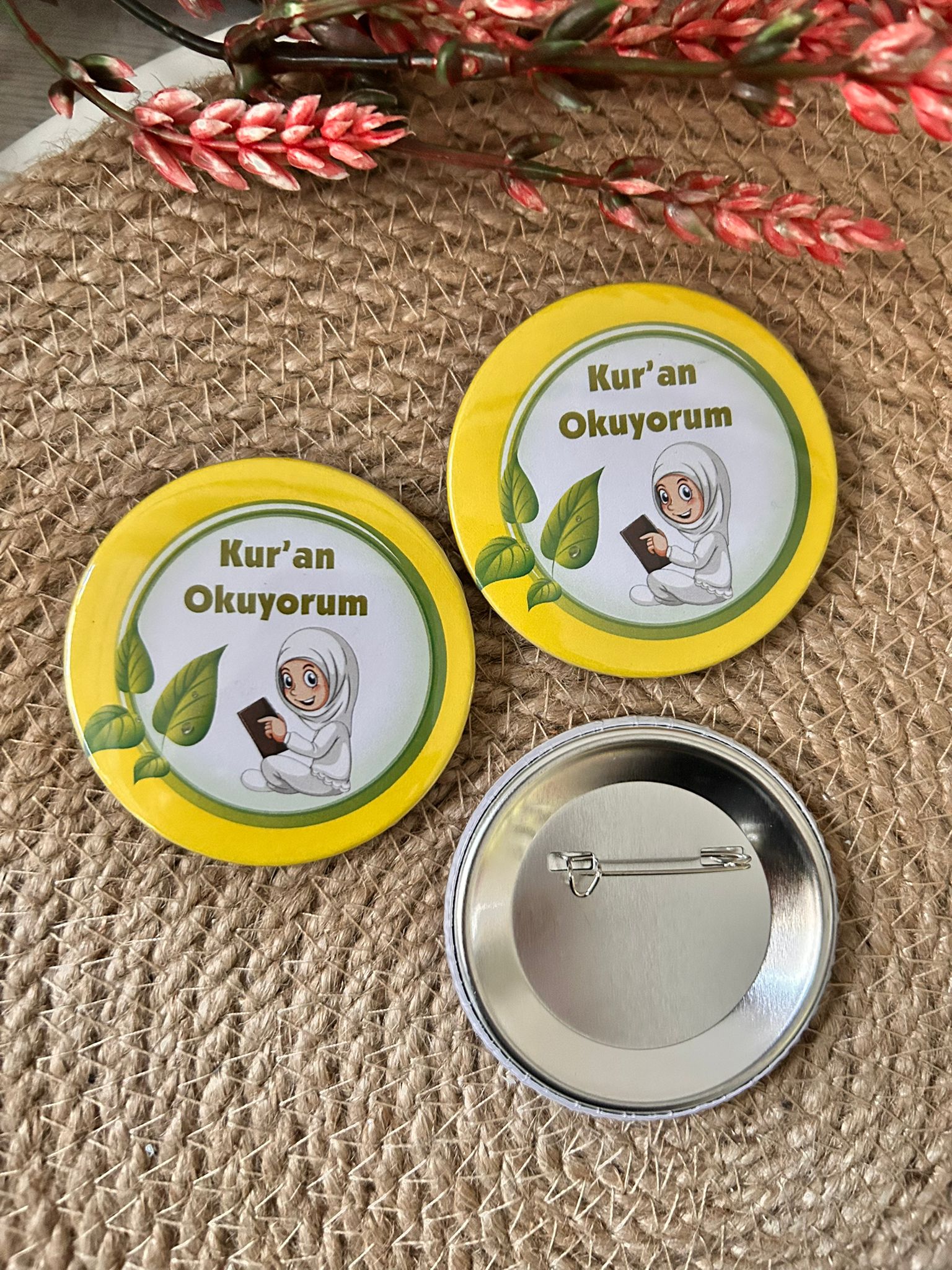KURAN OKUYORUM TEMALI  İĞNELİ ROZET