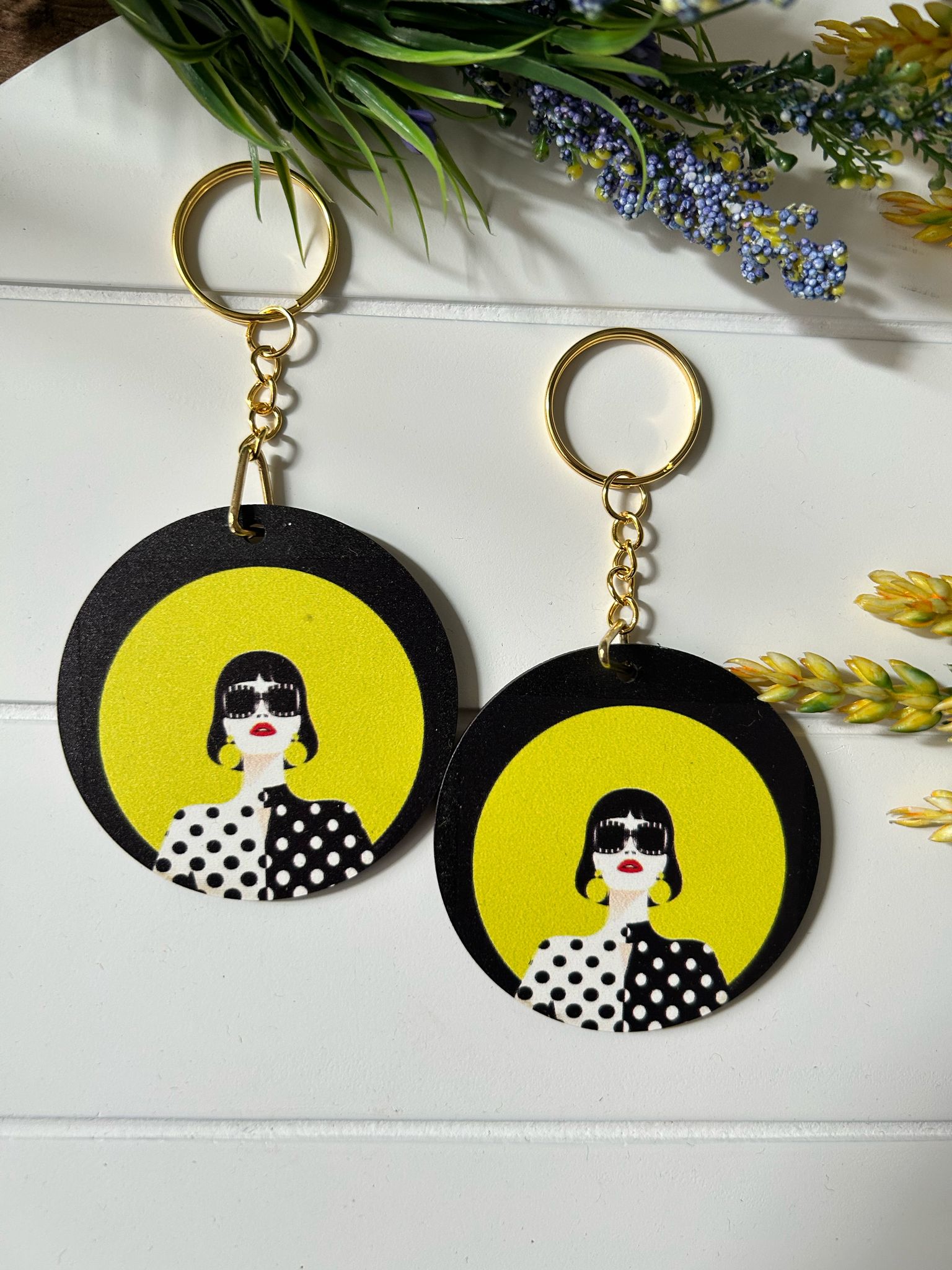 Anne-Kadın-Kız Pop Art  Temalı Ahşap Anahtarlık