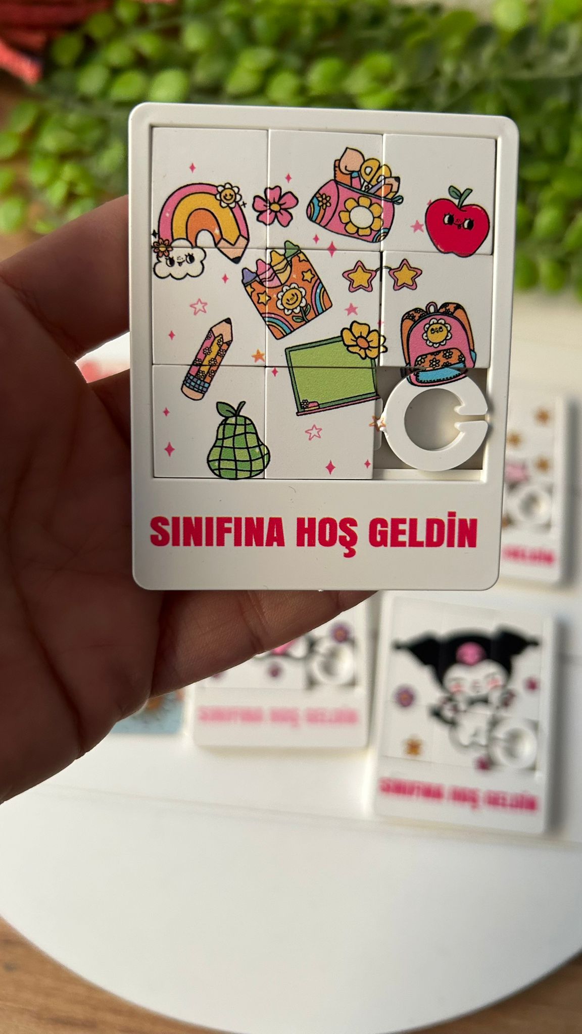 Okul-Öğrenci-Tatil Temalu Puzzle