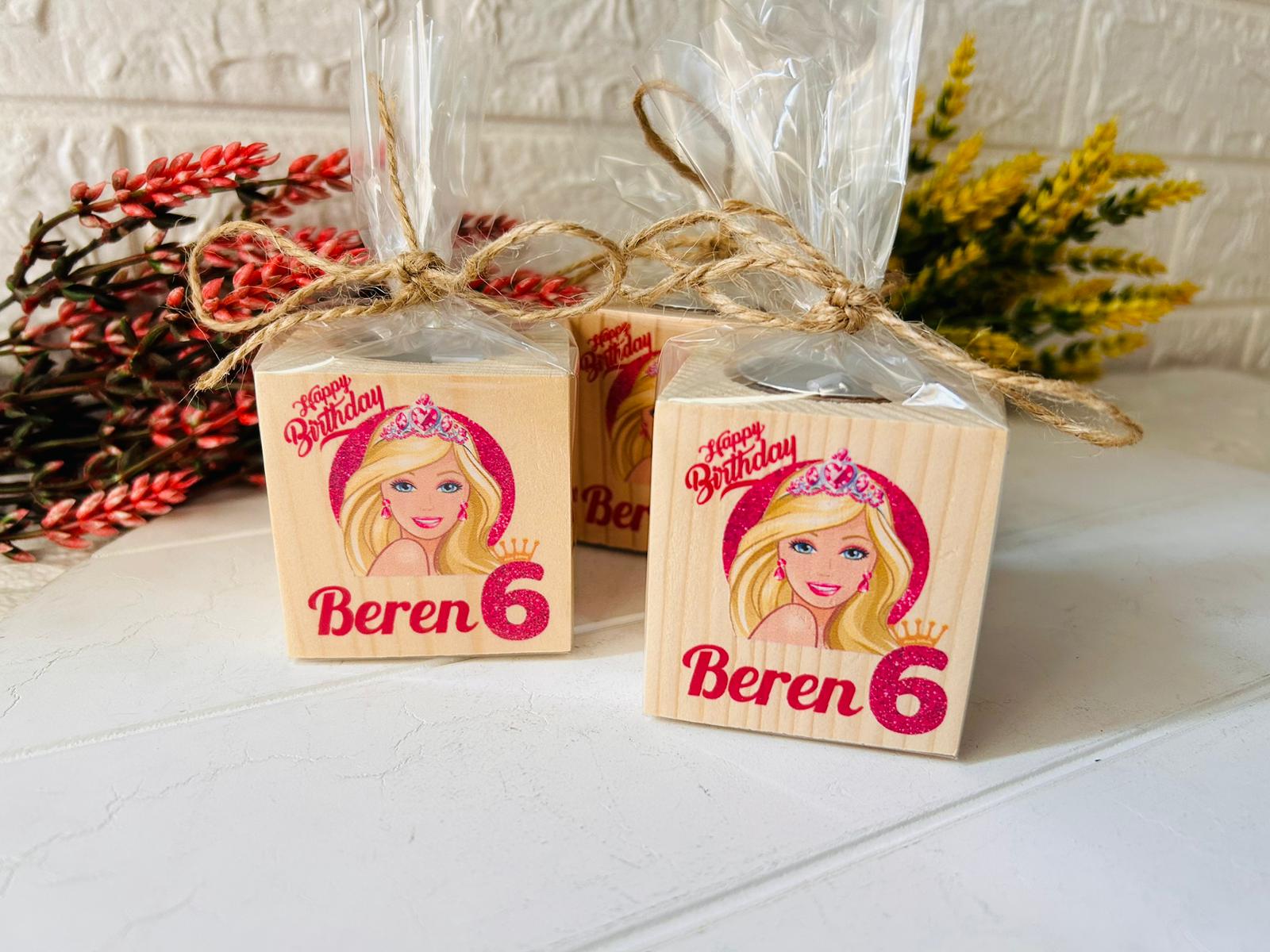 Barbie Temalı Ahşap Mumluk