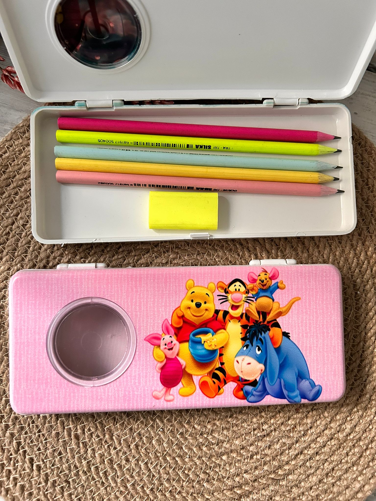 WİNNİE THE POOH  TEMALI PLASTİK  KALEMLİK