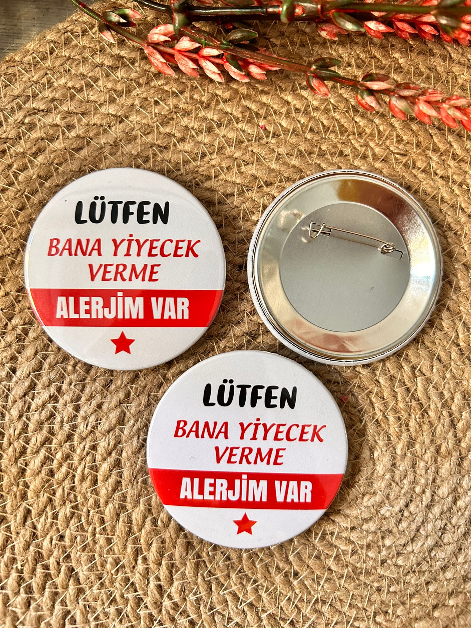 ALERJİM VAR TEMALI  İĞNELİ ROZET