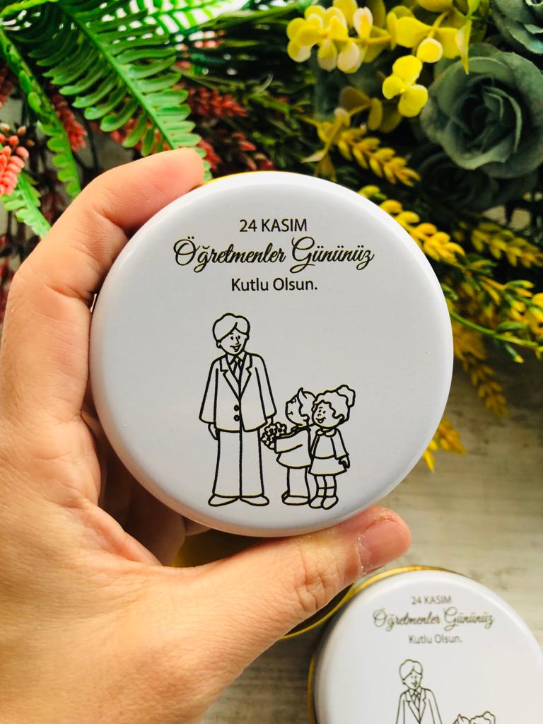Öğretmenler Günü  Mumlu  Mini Metal Kutu