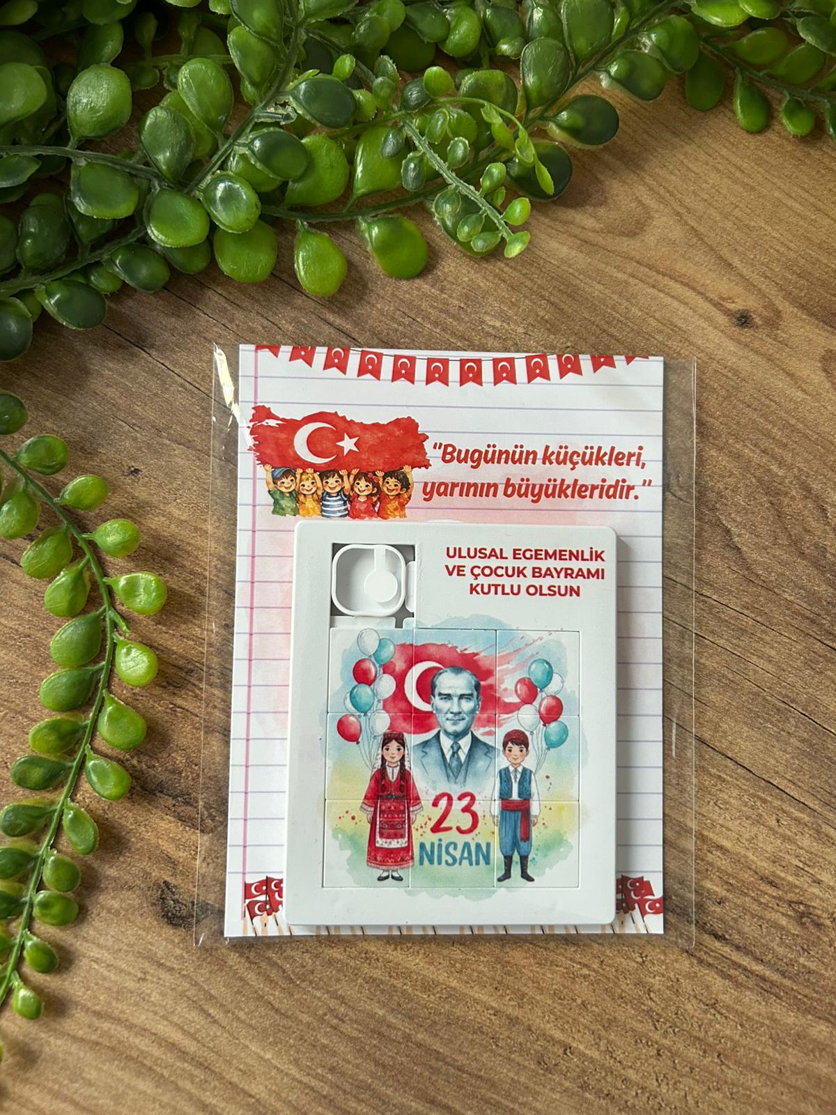 23 Nisan Temalı Eğitici Çocuk Puzzle 9 Parça  - Milli Bayram Hatırası