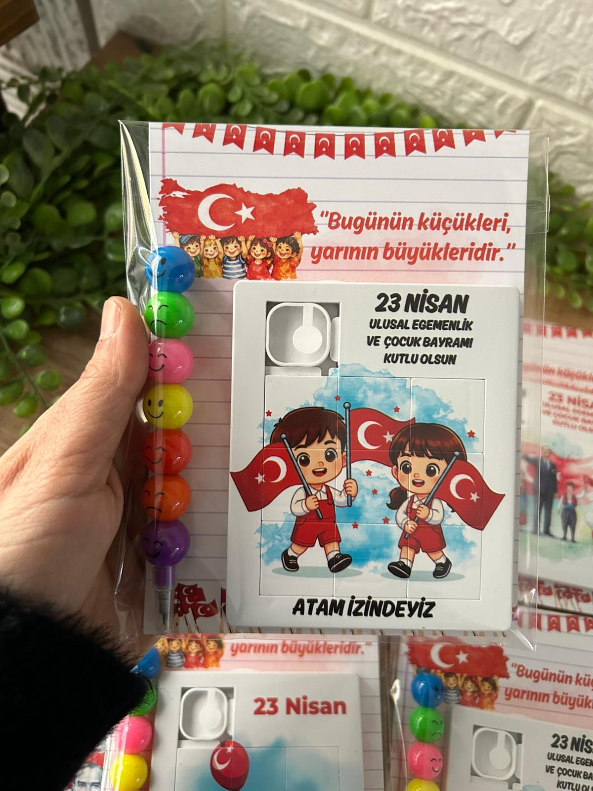 23 NİSAN PUZZLE+EMOJİ KALEM SET