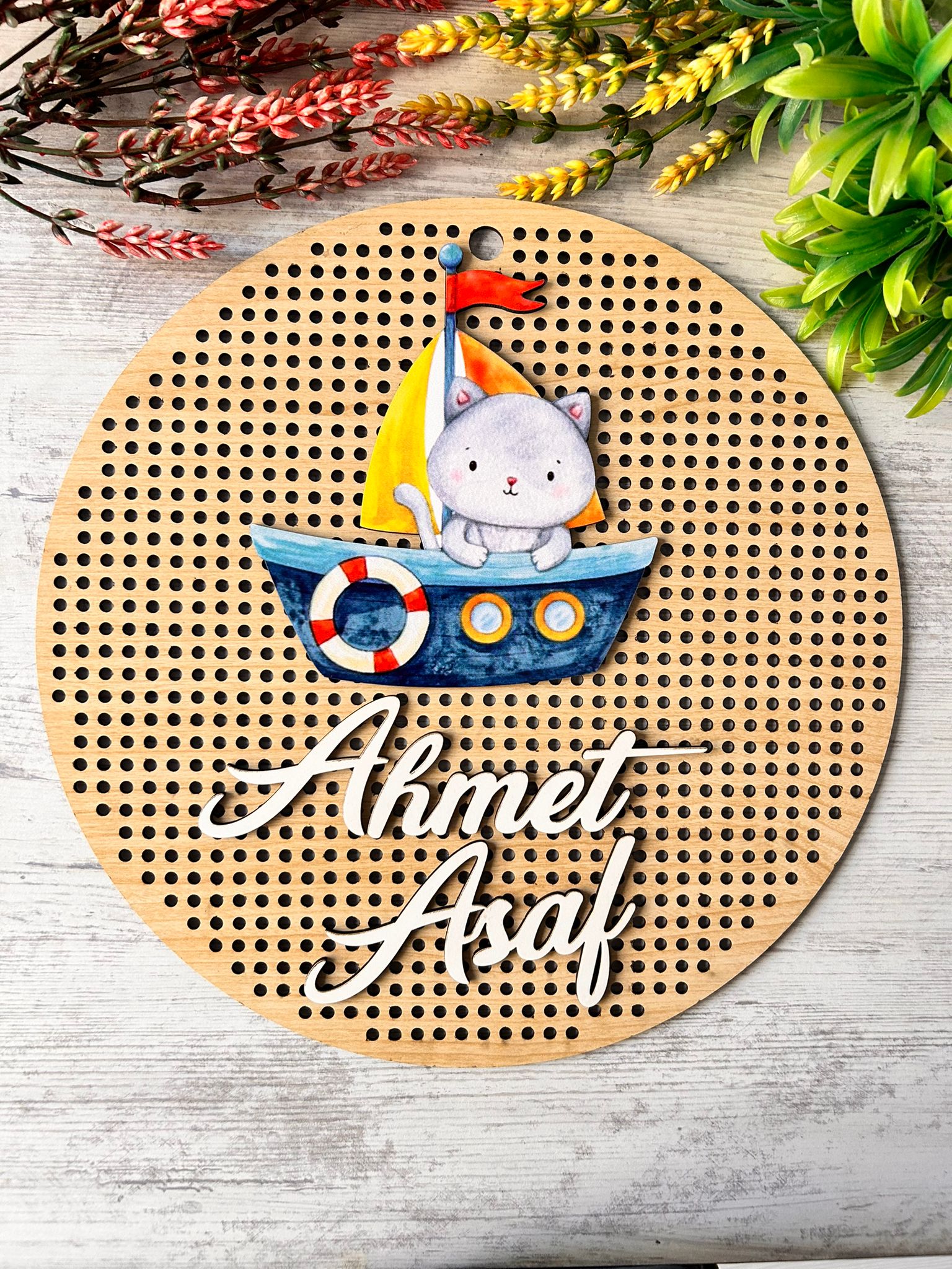 30 cm  Delikli Ahşap Kapı Süsü-Kabartma Desen-Gemi