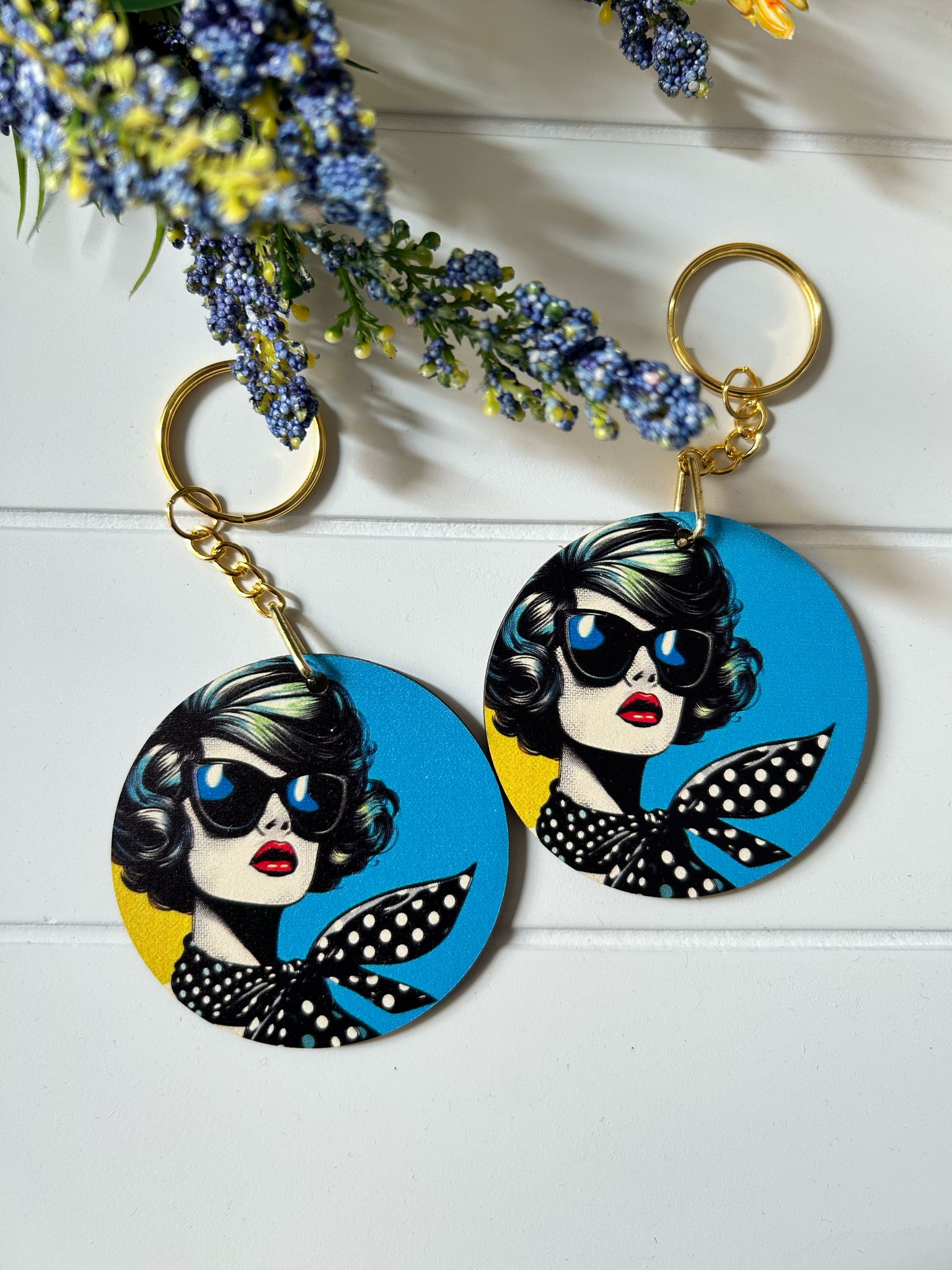 Anne-Kadın-Kız Pop Art  Temalı Ahşap Anahtarlık