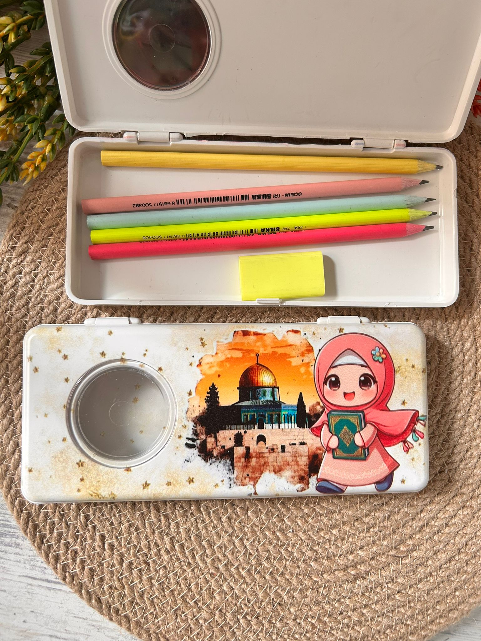 KURAN TEMALI PLASTİK  KALEMLİK