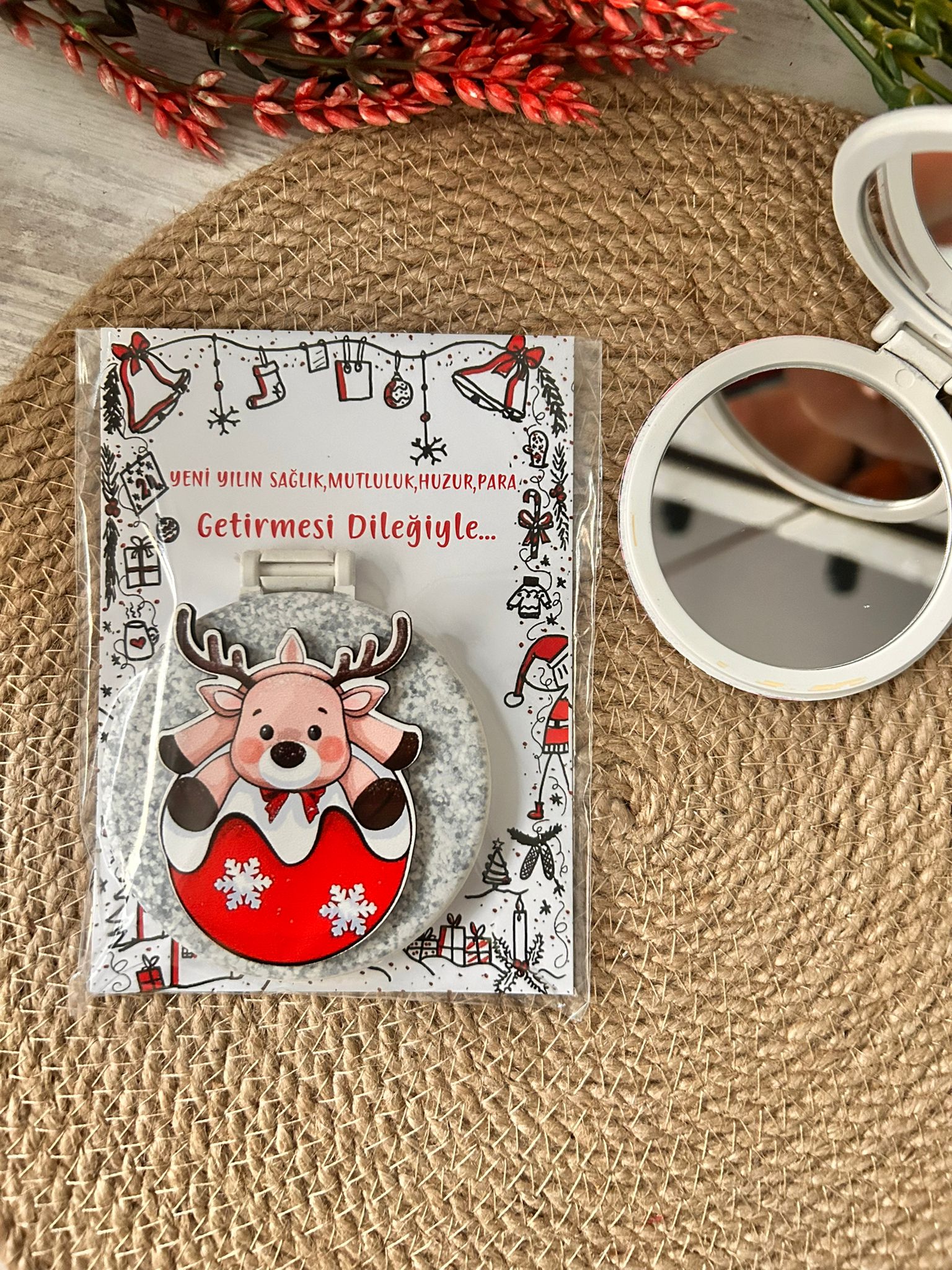 Ahşap Figürlü Ayna Geyik