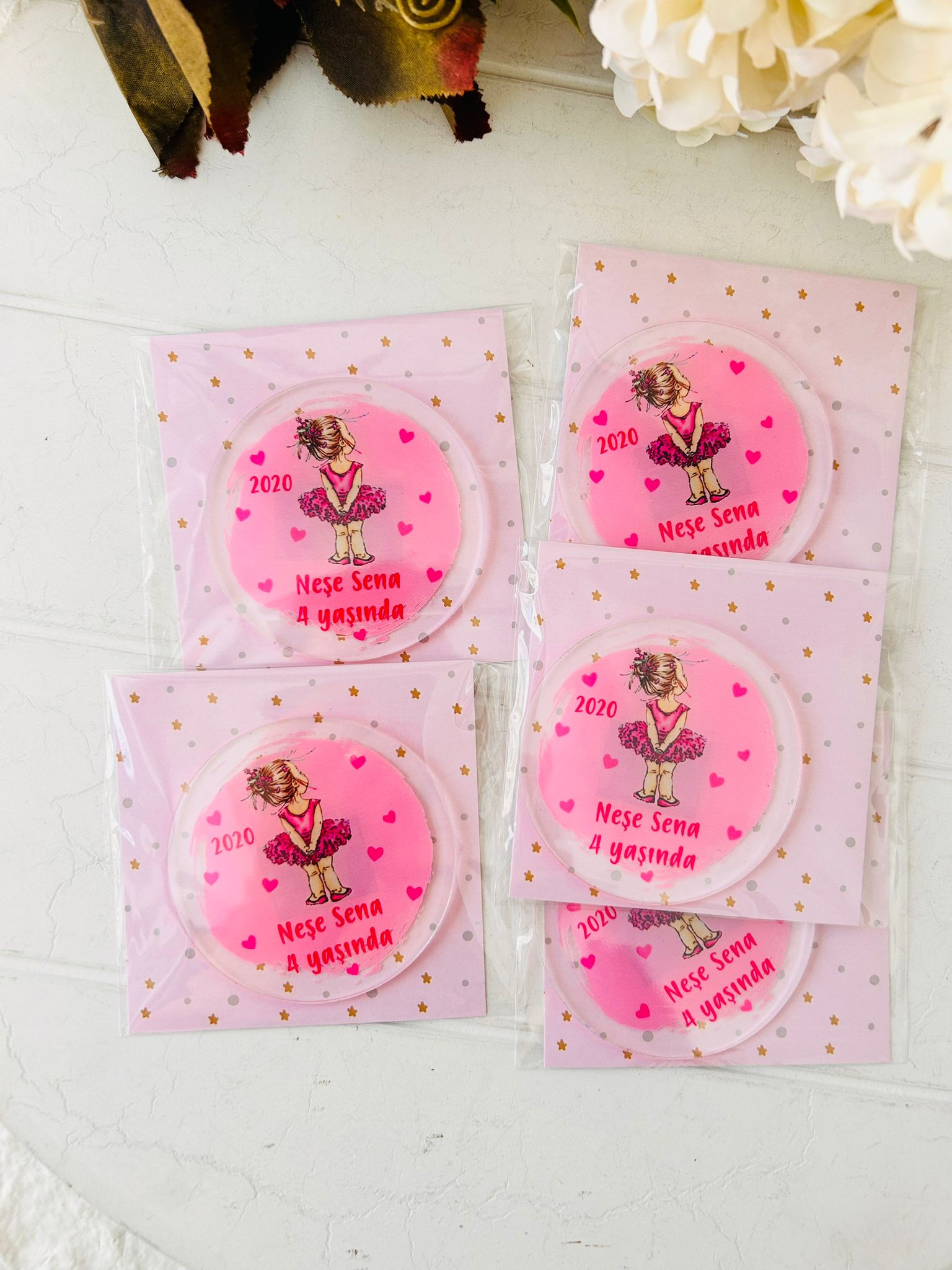 Balaerin Kız Pleksi Magnet