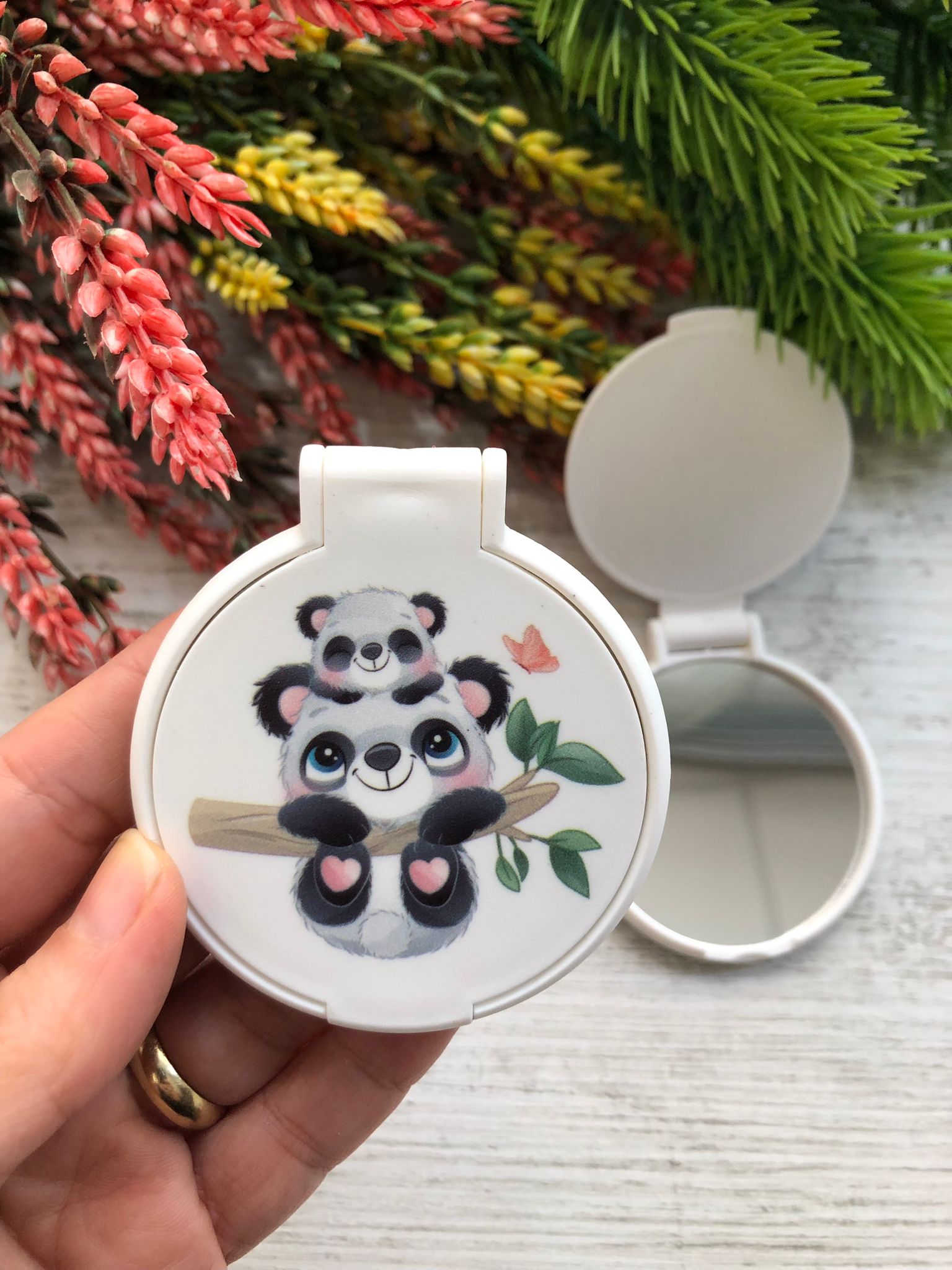 PANDA TEMALI YUVARLAK PLEKSİ AYNA
