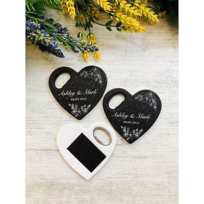 Siyah iekli Kalp Magnet