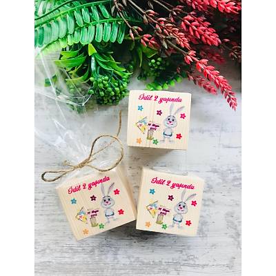 Ak�ll� Tav�an Momo Temal� Ah�ap Mumluk