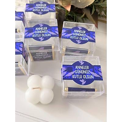 Anneler Gn Mavi iekli Mika Kutuda Bubble Mum +1 Adet Madlen ikolata