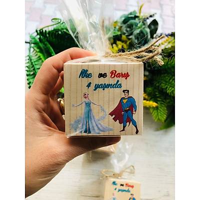 Elsa ve SpermanTemal Ahap Mumluk