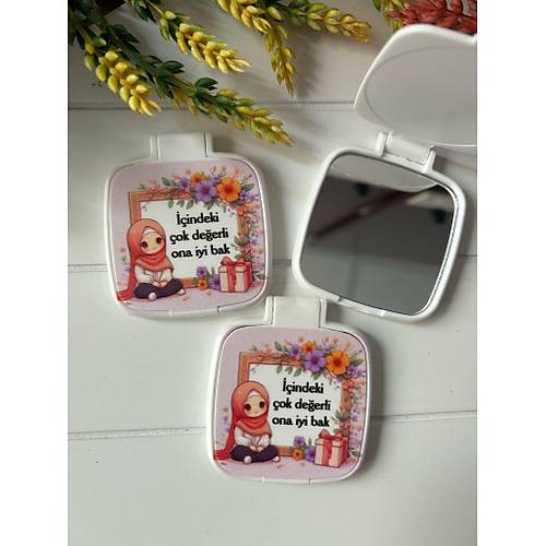 Kuran Okuyorum -Tesett�rl� �irin K�z Temal� Kare Pleksi Ayna