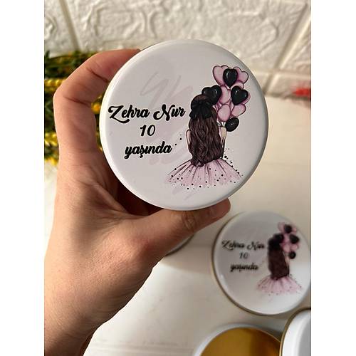 Balon Tutan K�z Temal� Mini Metal Kutu