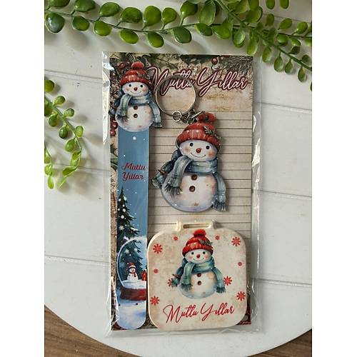 3'l� Yeni Y�l Setleri  ( Ayra� + Anahtarl�k+ Cep Aynas�)