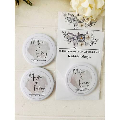 Gri Suluboya Buton  A�acakl� Magnet