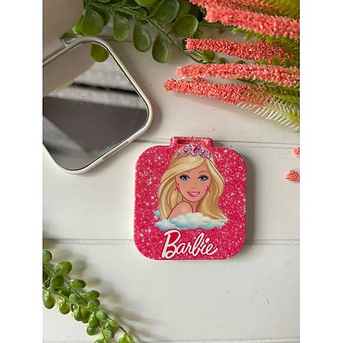 Barbie Temal� Kare Pleksi Ayna