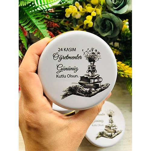 ��retmenler G�n�  Mumlu  Mini Metal Kutu