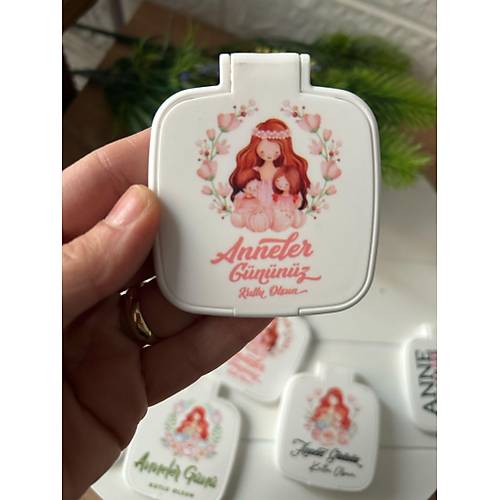 Anneler G�n� -Kad�n Temal� Kare Pleksi Ayna