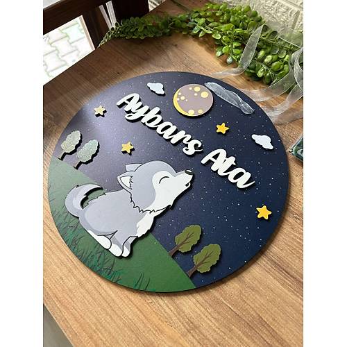 Kabartma Fig�rl�  KURT  Temal� 30 cm Ah�ap Kap� S�s�