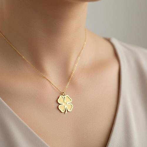 �ansl� Yonca Kolye