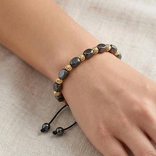 Alt�n Detayl� Bileklik 14