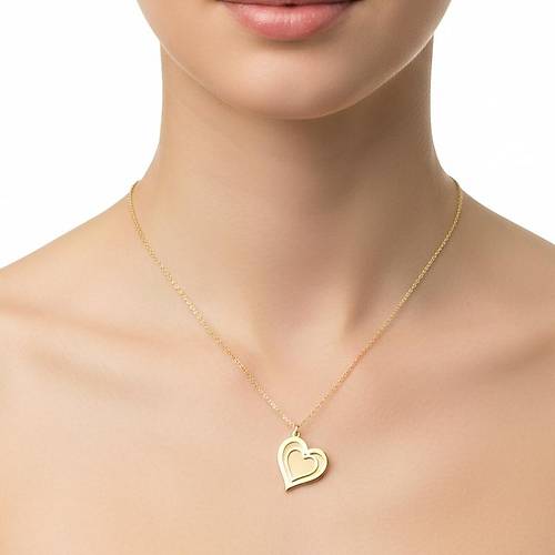 Kalpler ��i�e Kolye