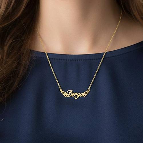 Kanatl� �sim Kolye