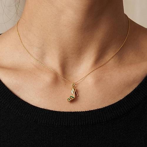 Mineli Ye�il Topuklu Kolye