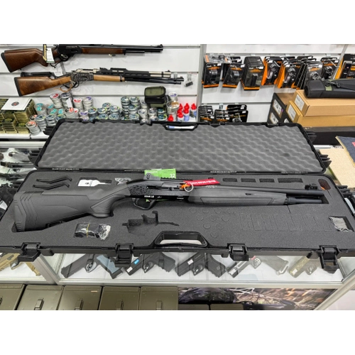 2.EL / Typhoon Arma 12 Siyah Av T�fe�i
