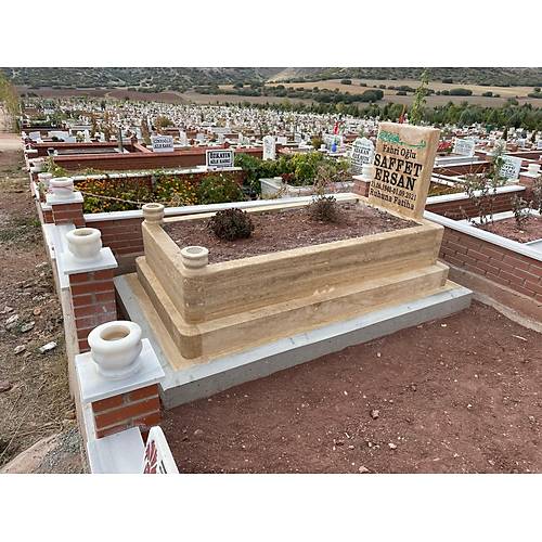 Traverten Blok Mezar