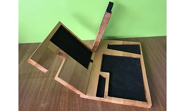 Masa�st� Stand - wooden organizer